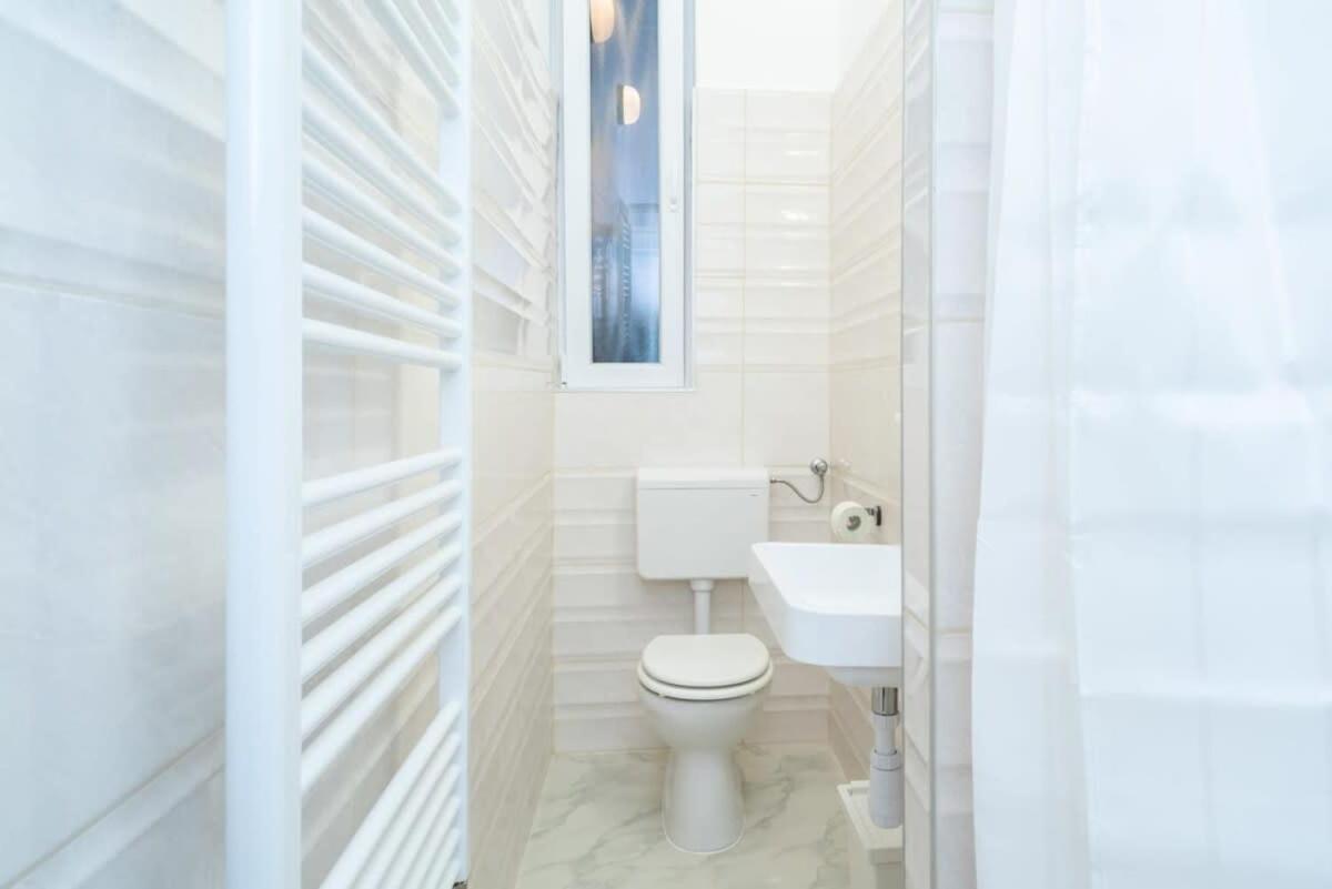 Ultra Central Large Stylish Apartment Budapest Esterno foto