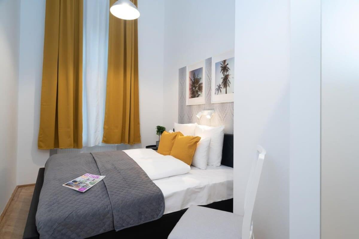 Ultra Central Large Stylish Apartment Budapest Esterno foto